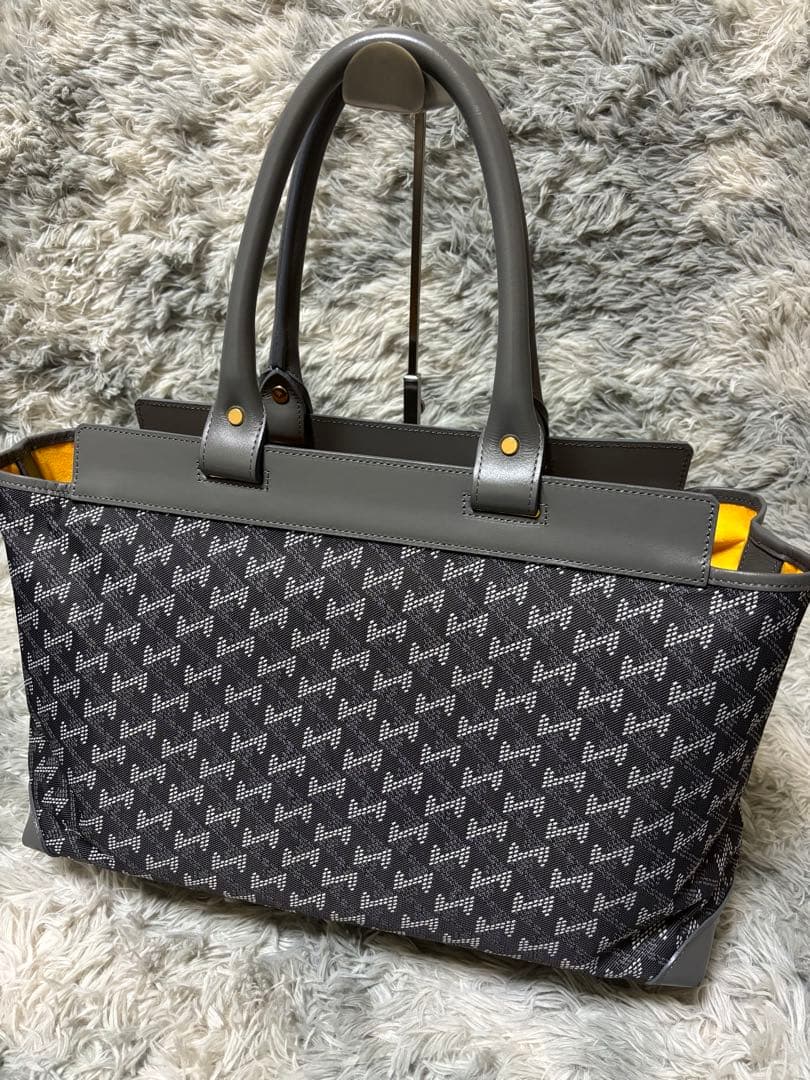 Resurrection レザレクション　トートバック