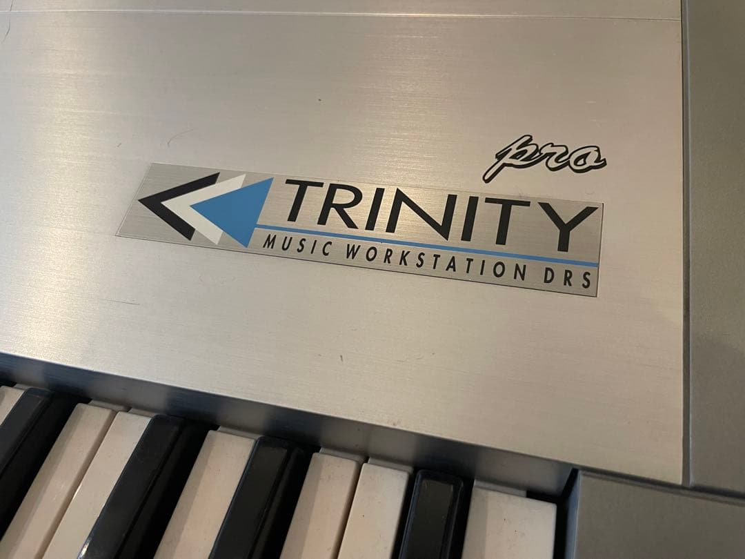 Dora　KORG TRINITY PRO トリニティ プロ 76鍵
