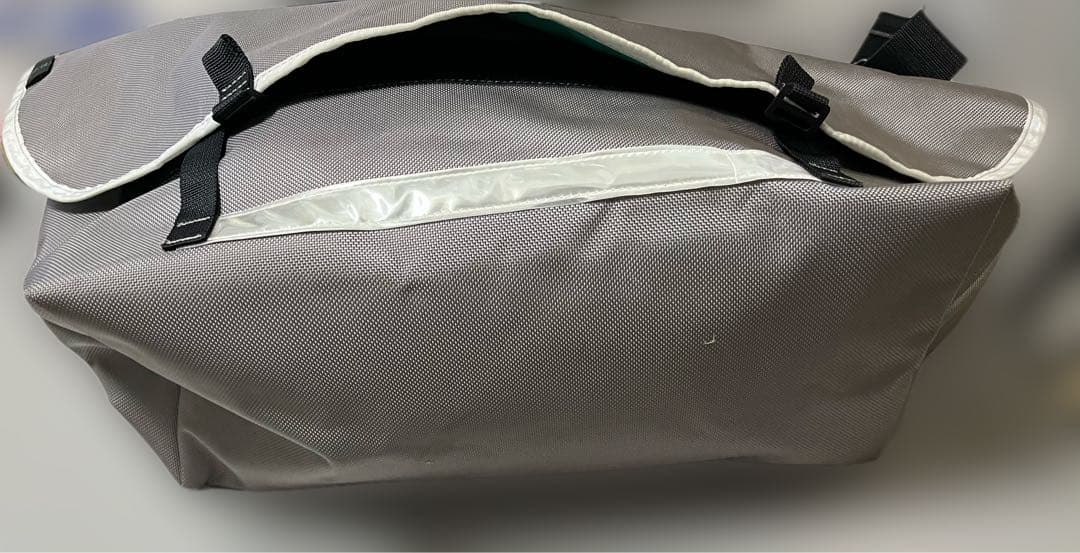 ブルーラグ 限定 メッセンジャーバッグ