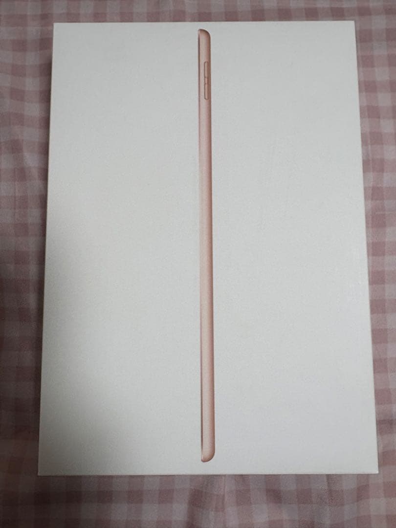 iPad 第7世代　32GB 箱あり　充電器　充電ケーブルあり