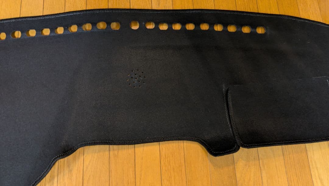 スバル レガシィB4 アウトバック BN/BS ダッシュボードマット U2101