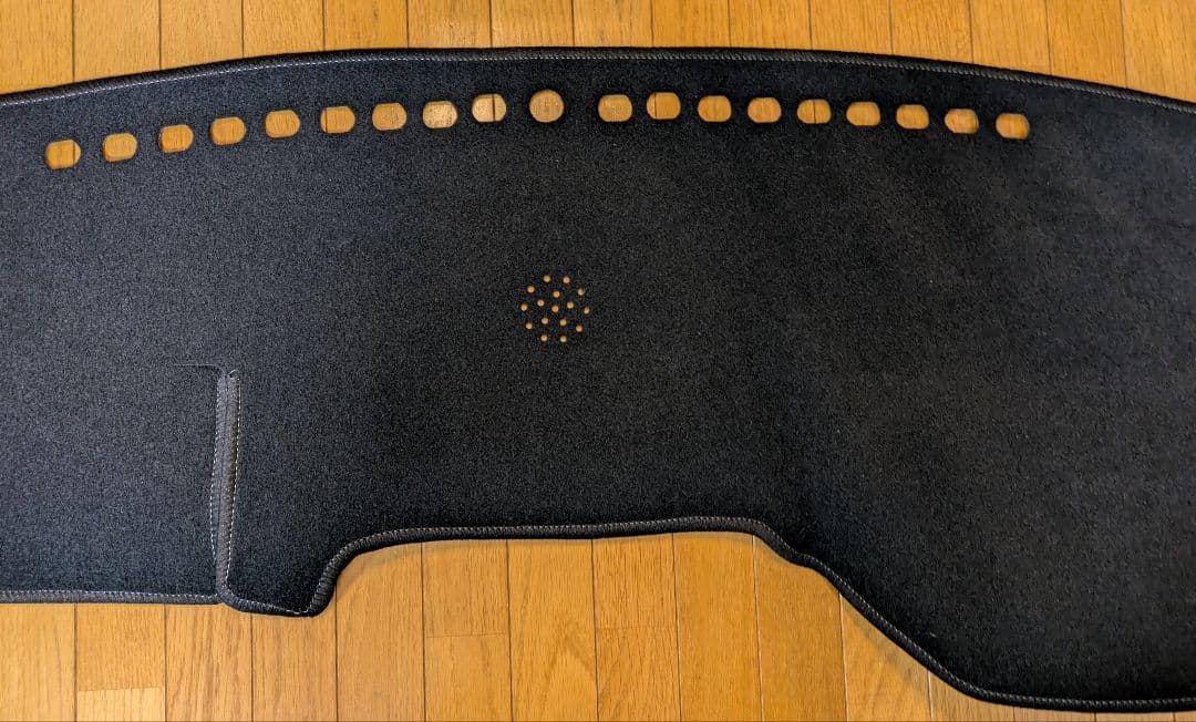 スバル レガシィB4 アウトバック BN/BS ダッシュボードマット U2101