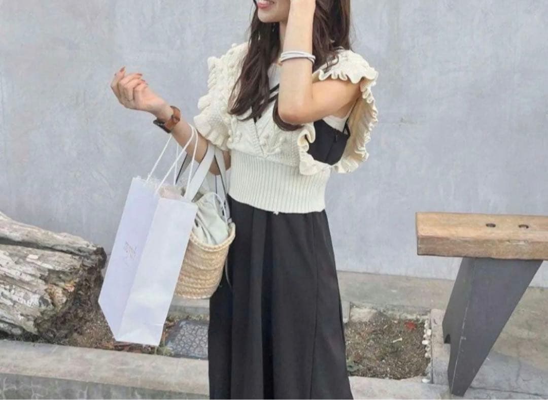 トップス LEINWANDE Popcorn Tree Knitted Crop Top