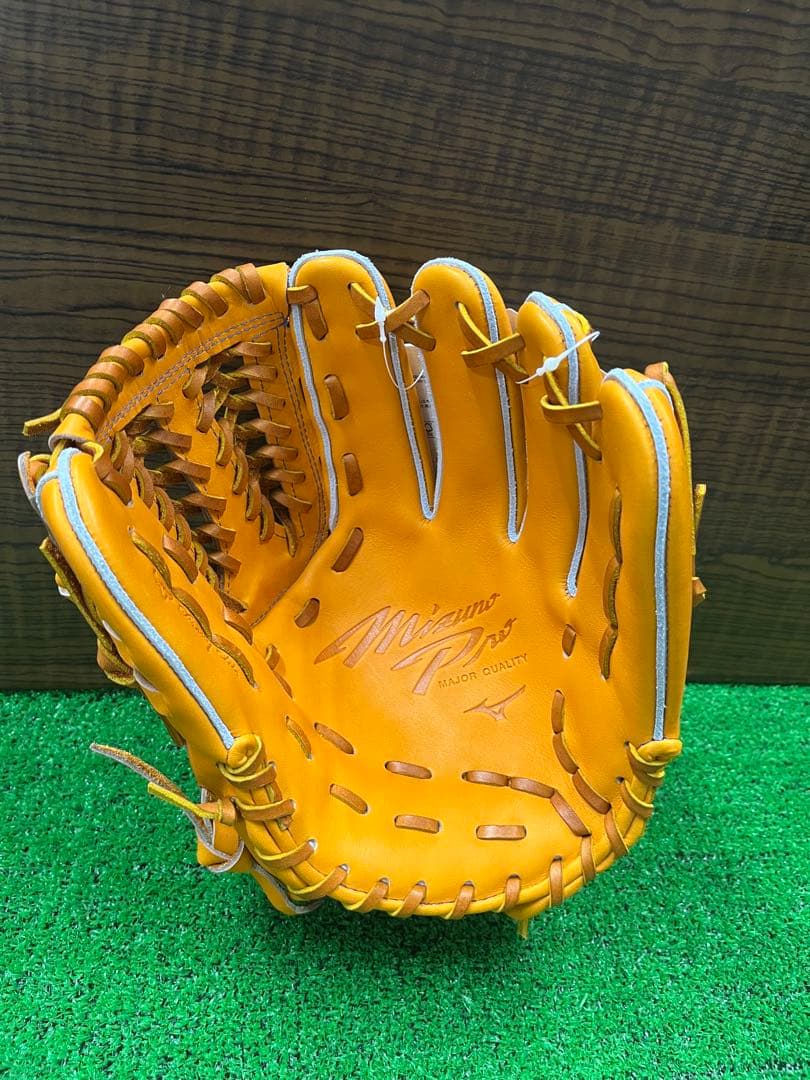 ・新品未使用！オールラウンド用　ミズノプロ　限定モデル