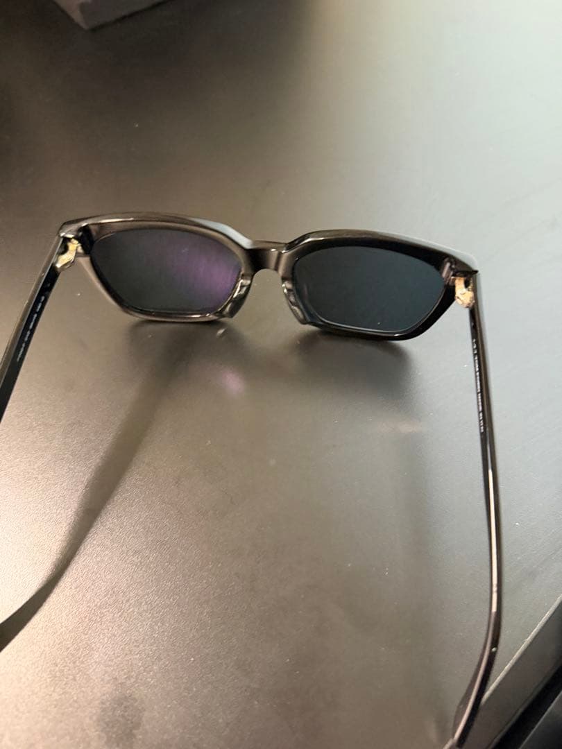 トムフォードサングラス　TF502-F 要レンズ交換