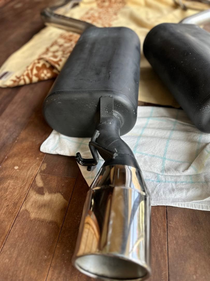 り*様 30セルシオ後期　トムスマフラー