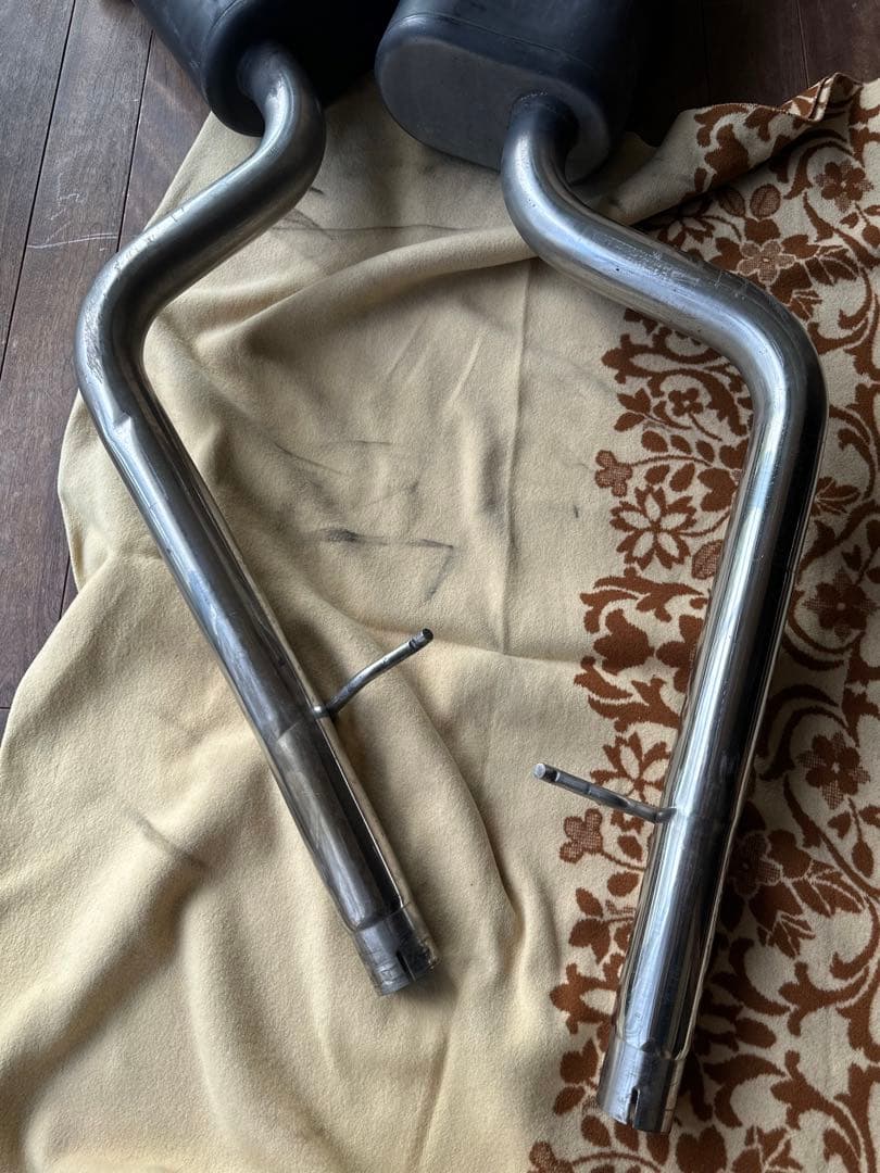 り*様 30セルシオ後期　トムスマフラー