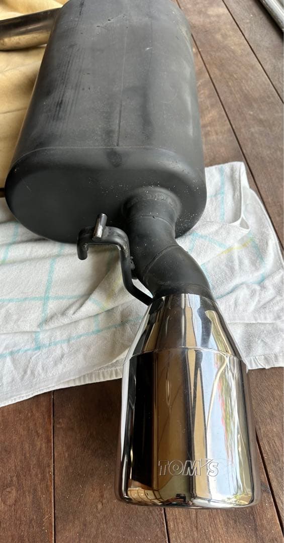 り*様 30セルシオ後期　トムスマフラー