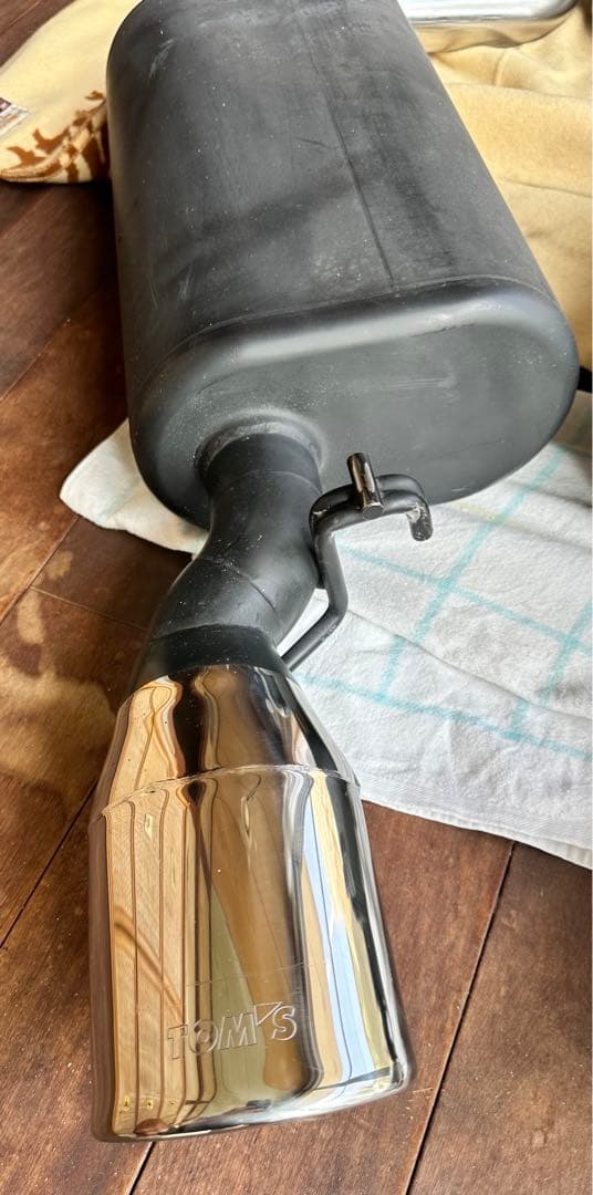 り*様 30セルシオ後期　トムスマフラー