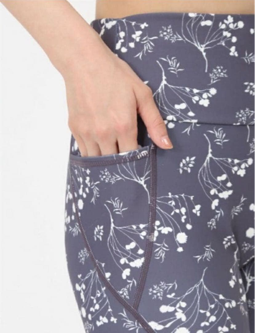 極美　emmi yoga エミヨガ　ヨガウェア　バッグクロス　ブルーグレー