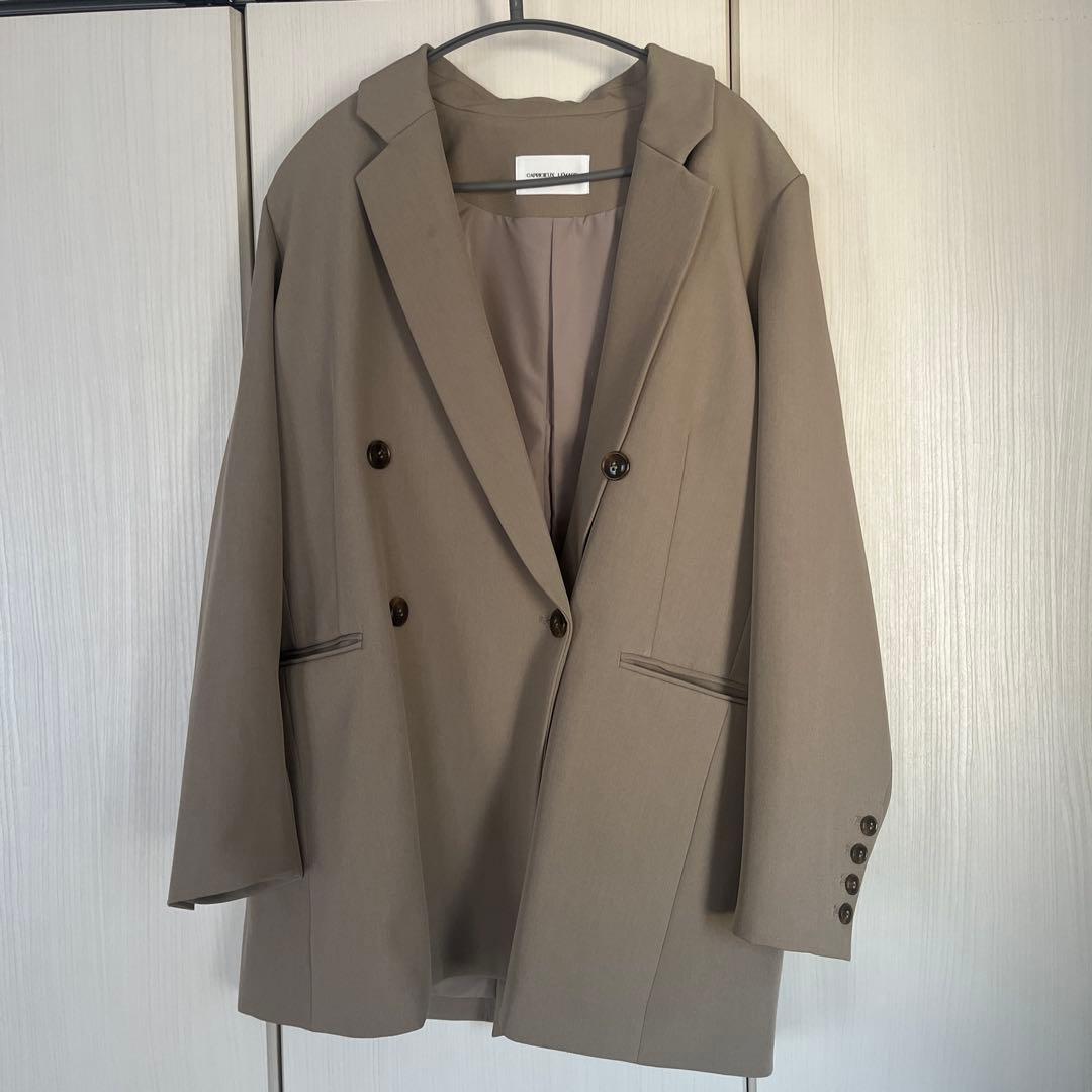 カプリシュレマージュ【ロングセラーアイテム】Wテーラージャケット グレージュ