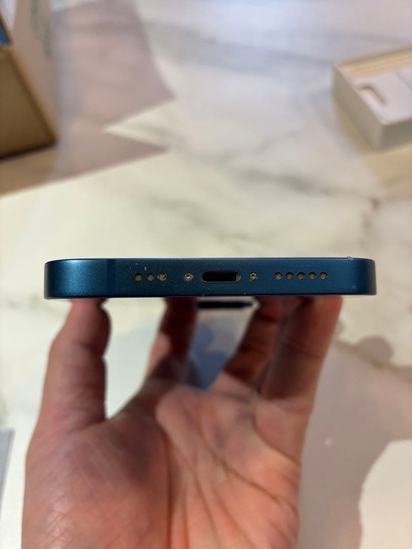 【美品】Apple iPhone 13 ブルー 本体と箱