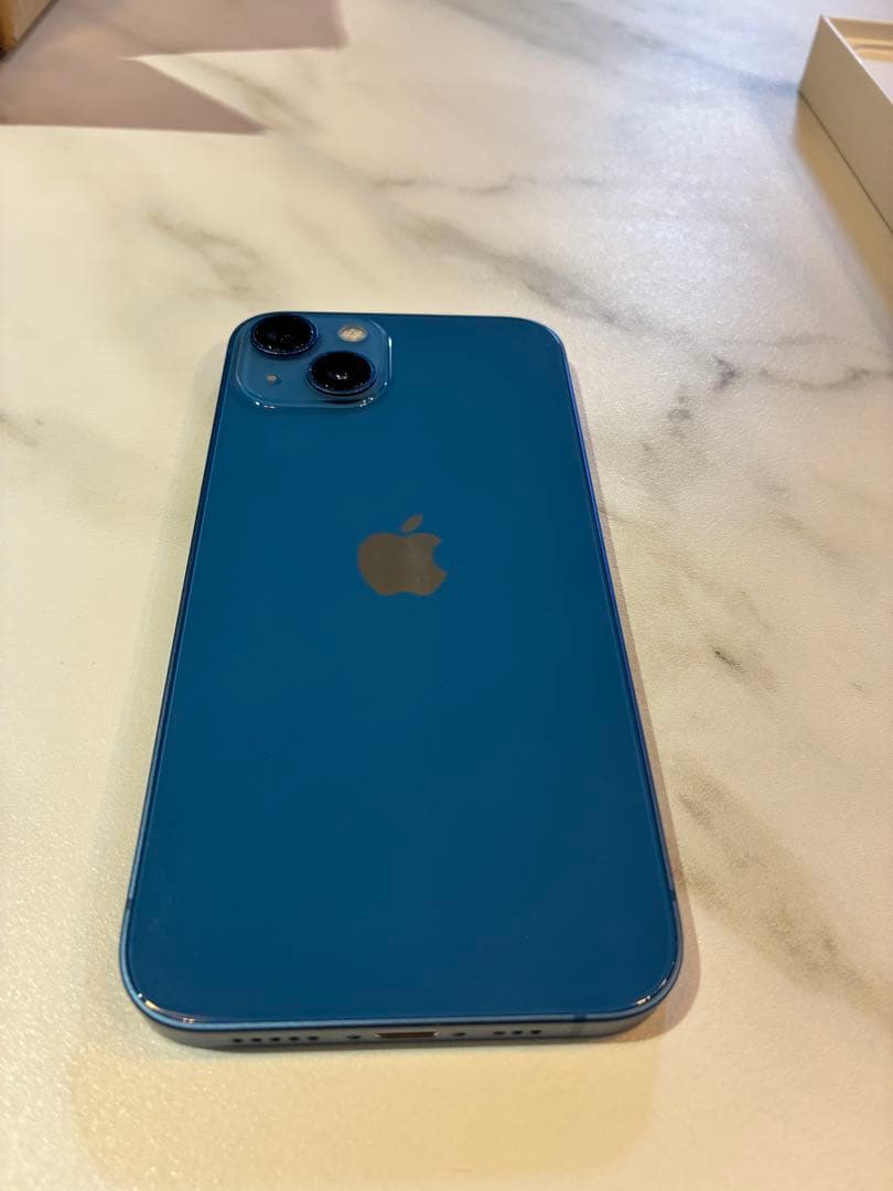 【美品】Apple iPhone 13 ブルー 本体と箱