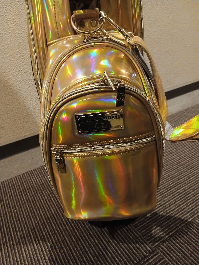 ゴールドゴルフバッグ