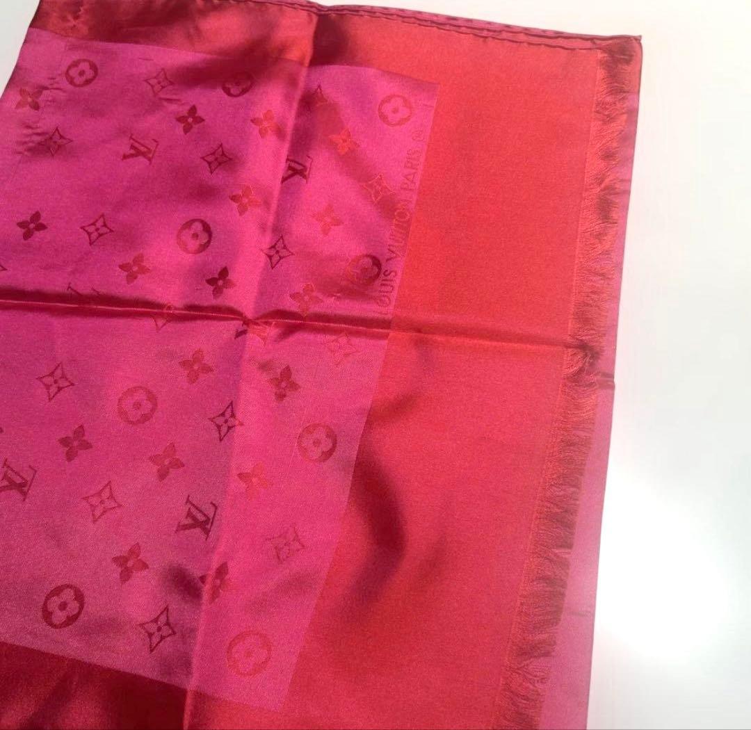 Louis Vuitton ピンク シルク ストール　本物　美品