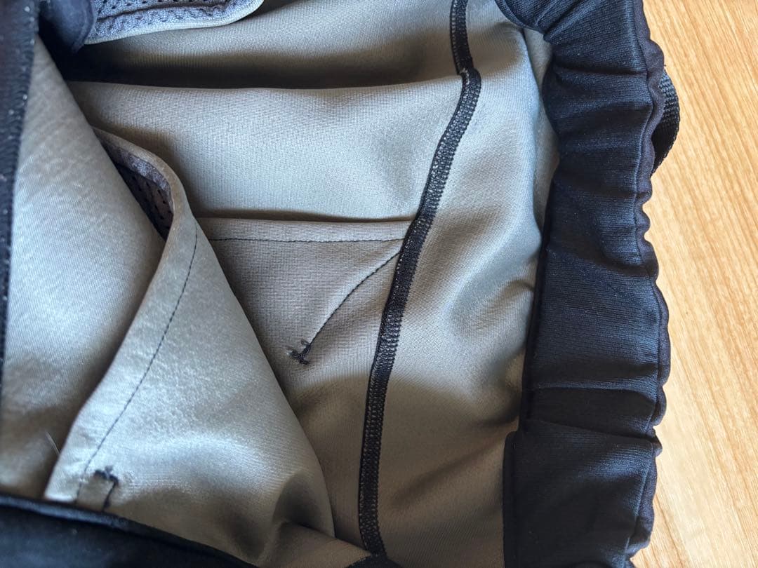 アンドワンダー ストレッチシェルパンツ