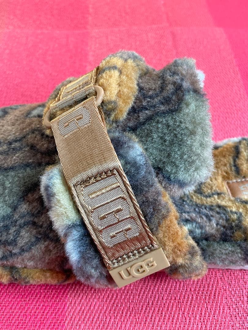 UGG フラッフ イット カリトポ