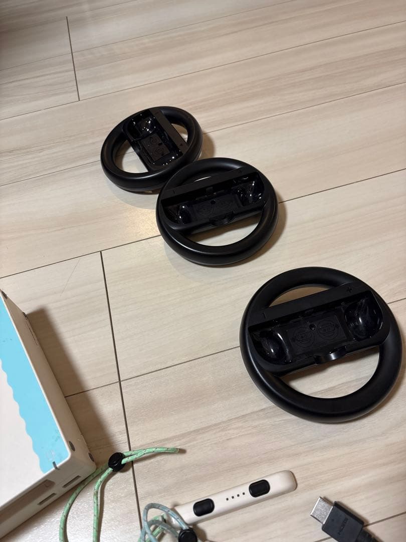 Nintendo Switch 青/白 本体 付属品あり