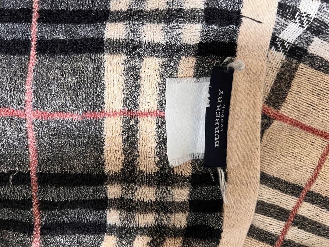 Burberry チェック柄 バスタオル