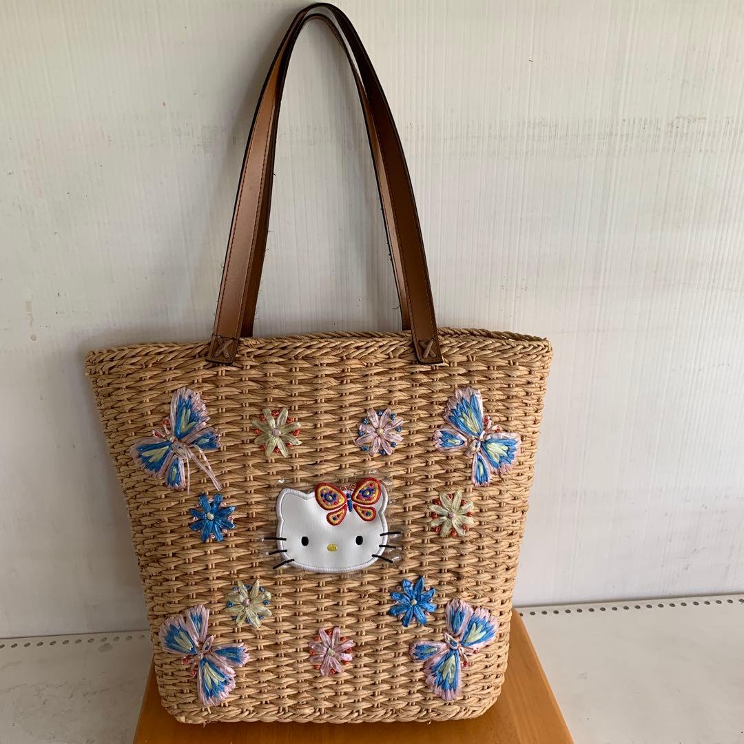 サンリオ　　キティーバタフライ