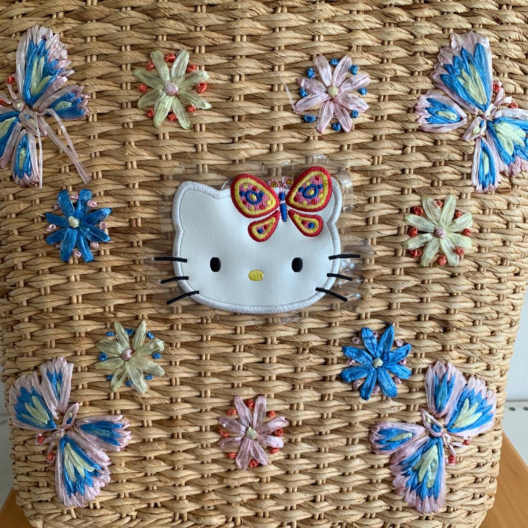 サンリオ　　キティーバタフライ