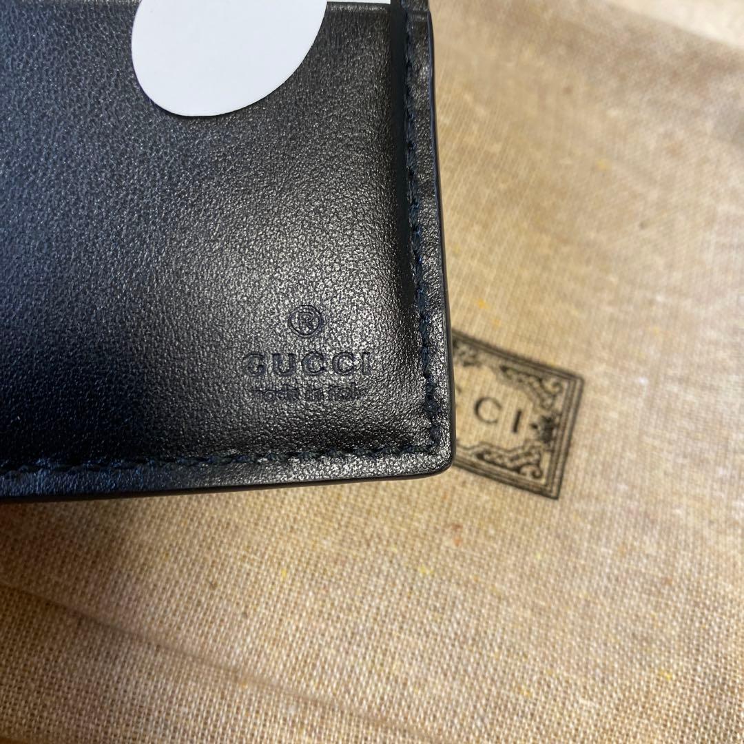 GUCCI グッチ　エンボスレザー マネークリップ