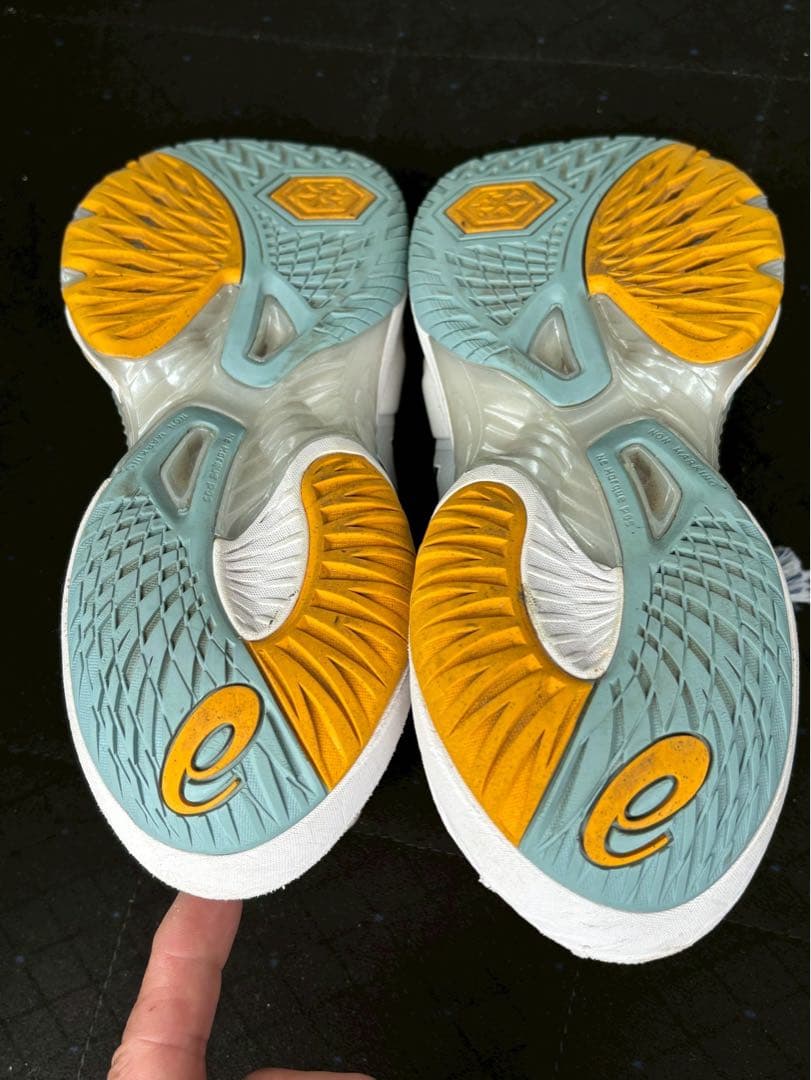 アシックス　メタライズ　25.5cm ザムストソール　バレーボール　西田有志