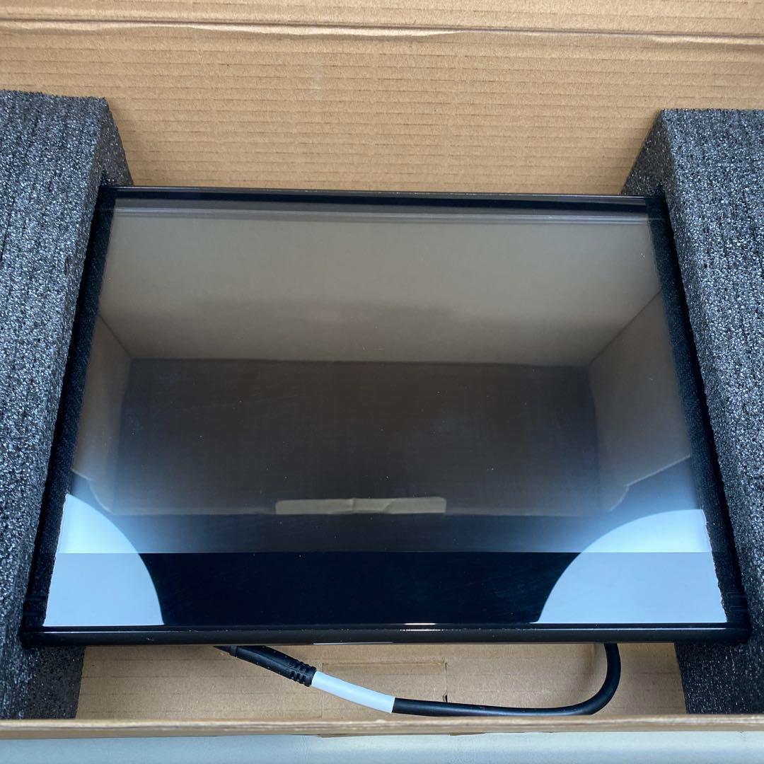 車載モニター　11.6インチ