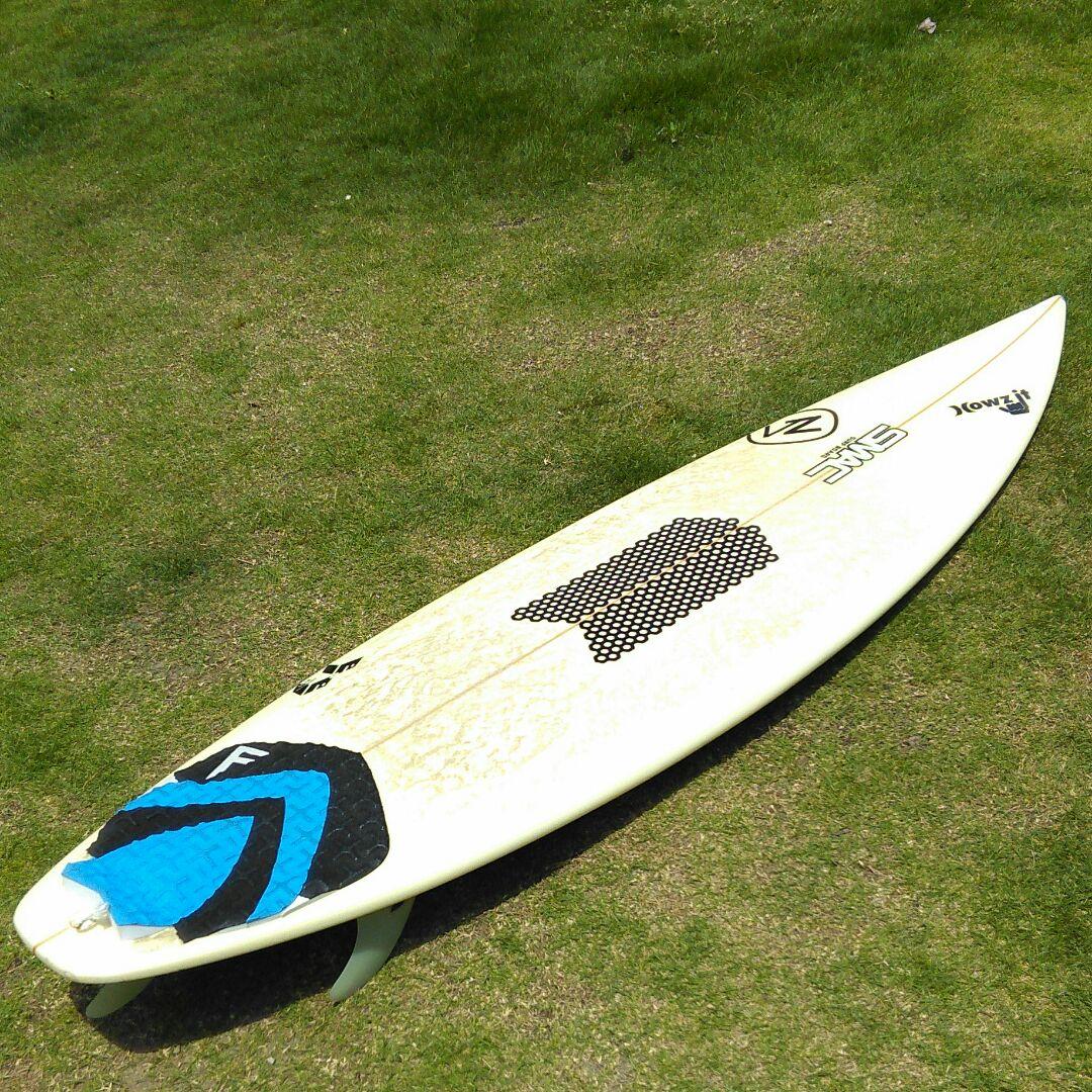 サーフボード　サーフィン