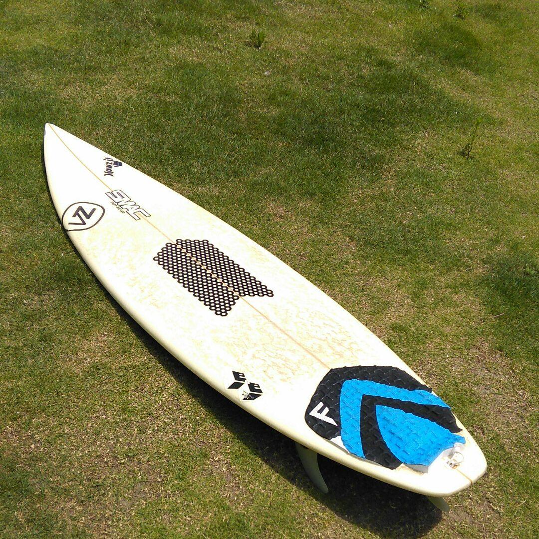 サーフボード　サーフィン