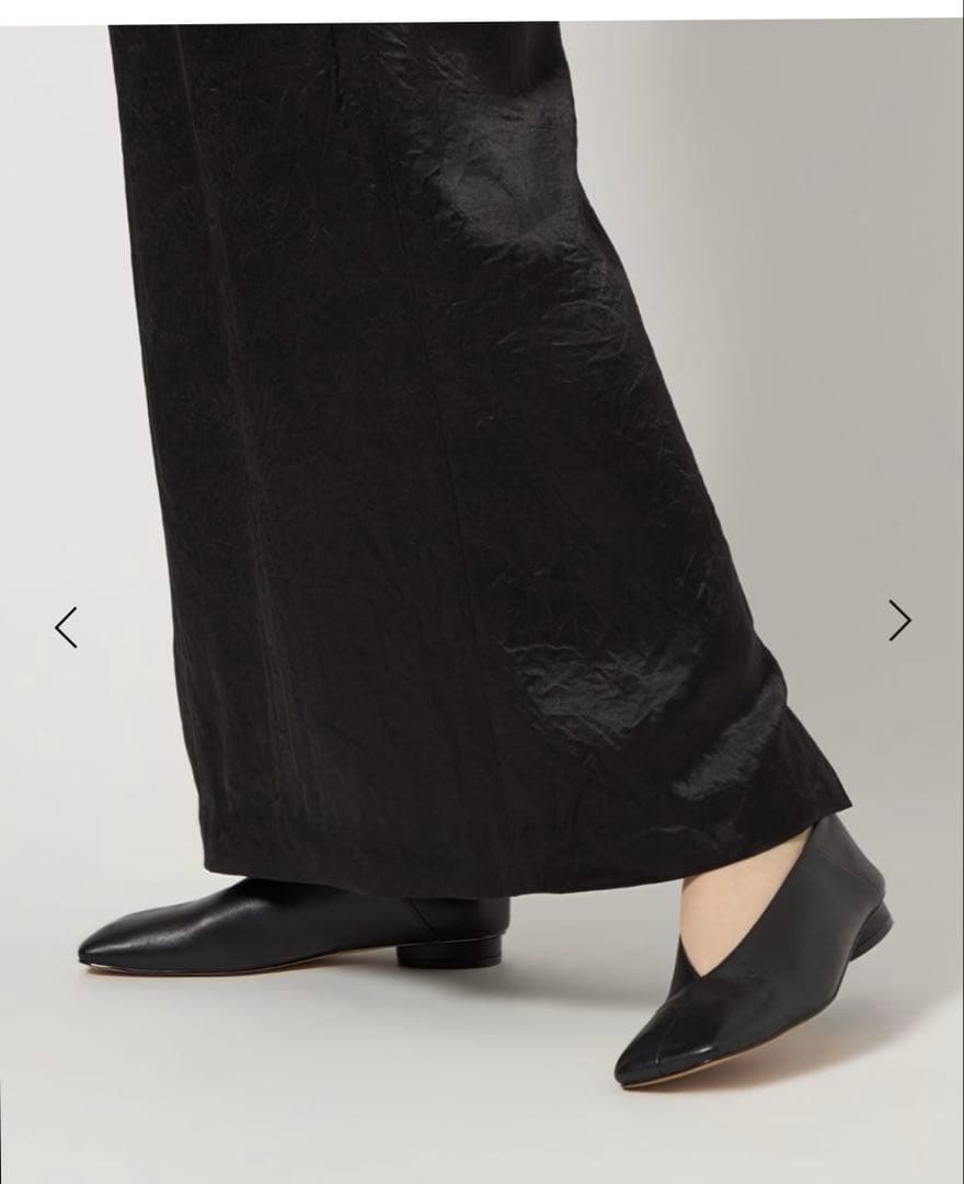 美品ODETTE E ODILE オブリークスクエアトゥフラット　22.5㎝