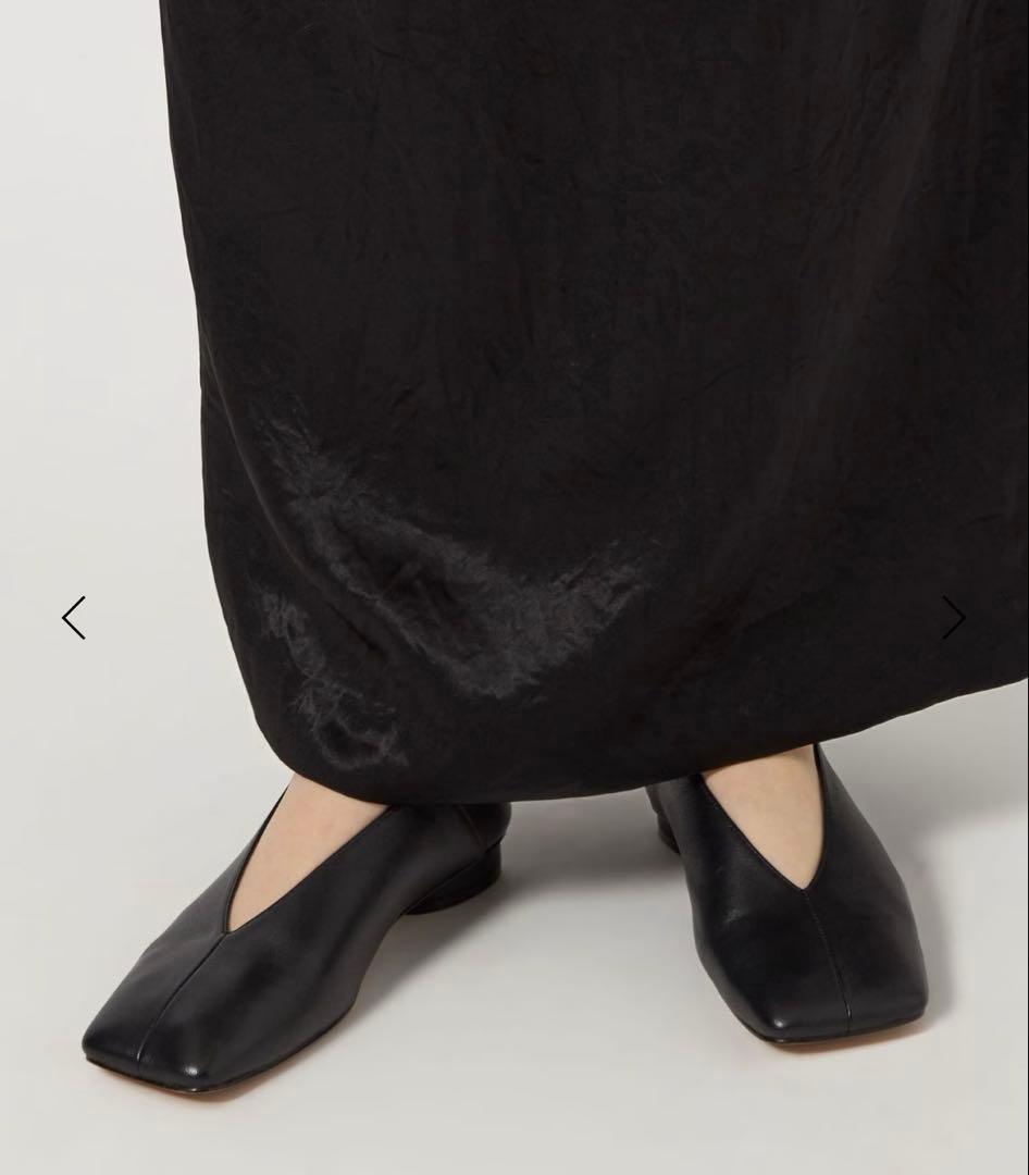 美品ODETTE E ODILE オブリークスクエアトゥフラット　22.5㎝