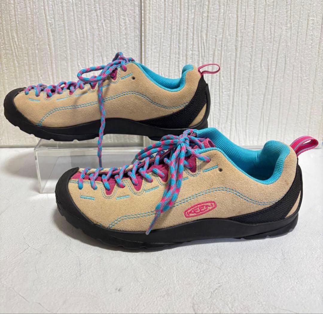 KEENジャスパー スニーカー ベージュ 24.5㎝ レアカラー