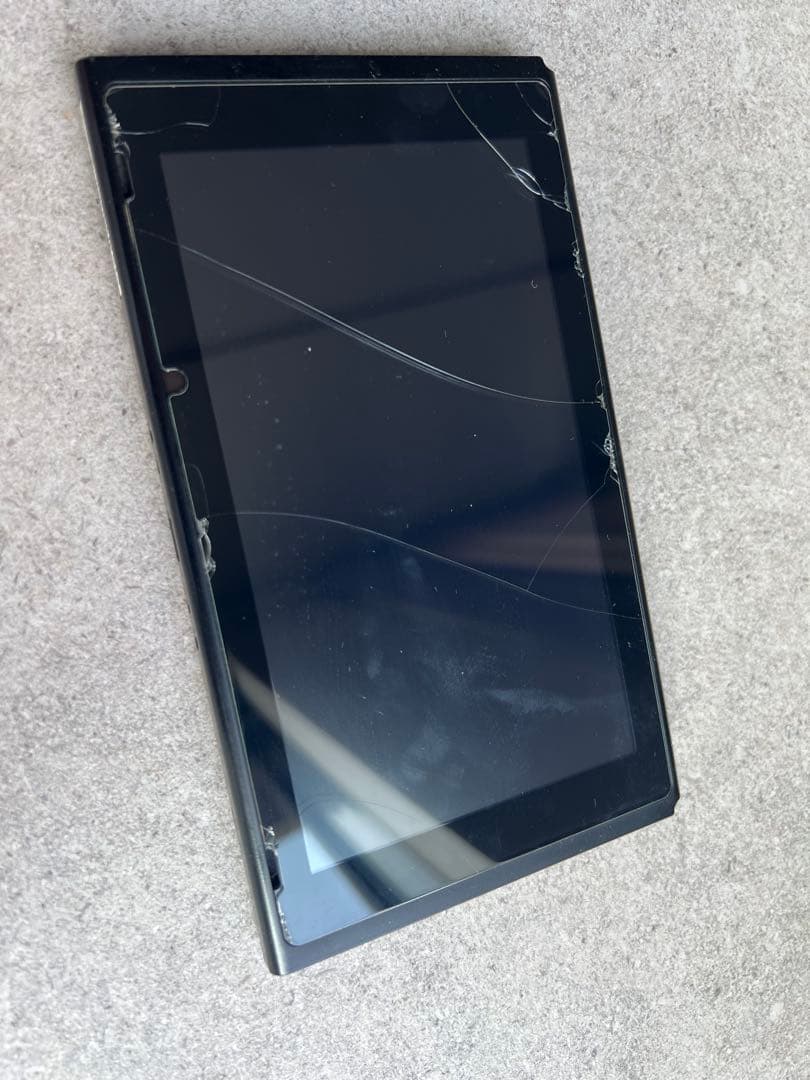 任天堂　Switch ドラクエエディション　本体