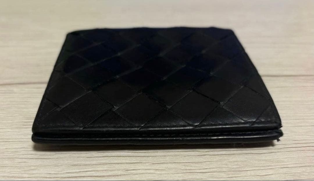 【美品】Bottega Veneta ブラック 二つ折り財布