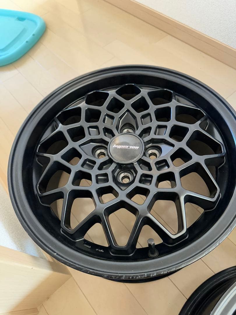 MLJ ハイペリオン　カルマ　15インチ　PCD100 7j +48