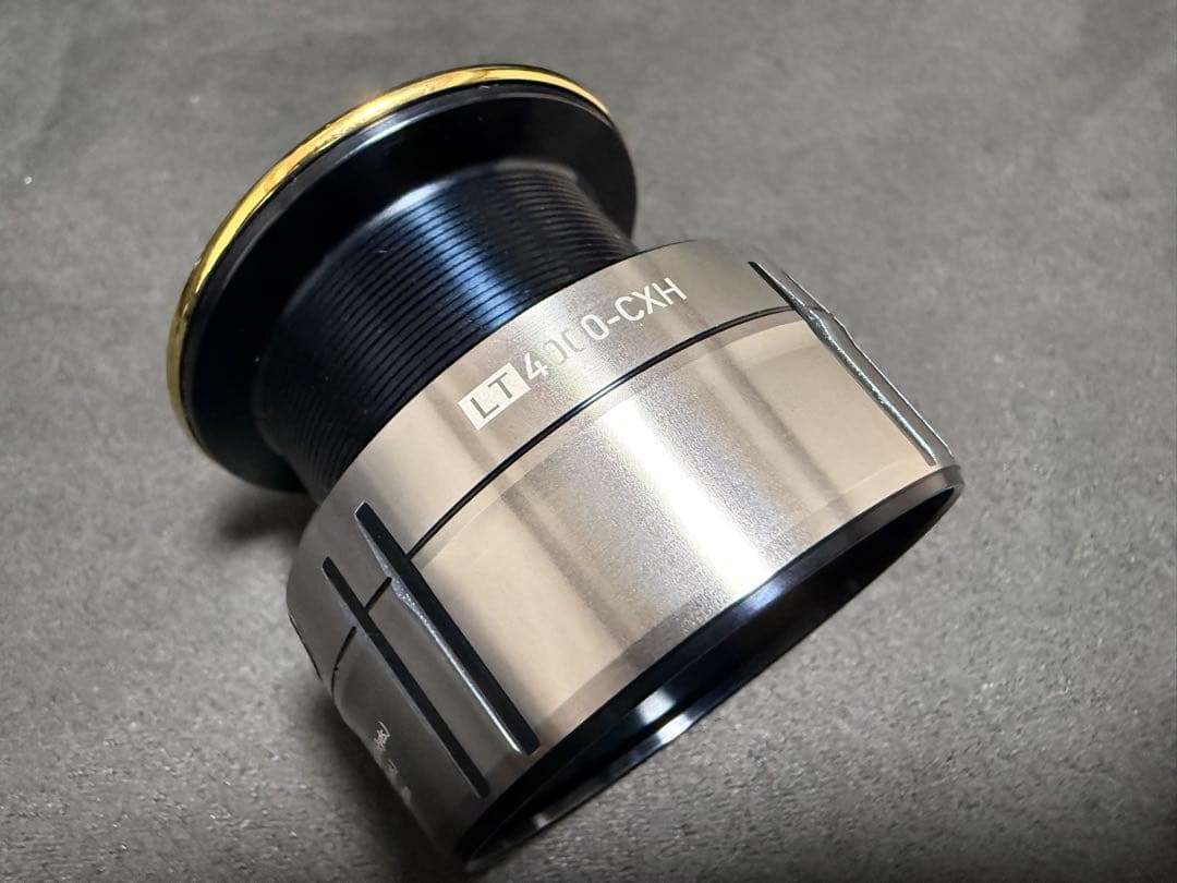 未使用取り外し！19CERTATE LT4000-CXH スプール ハンドル