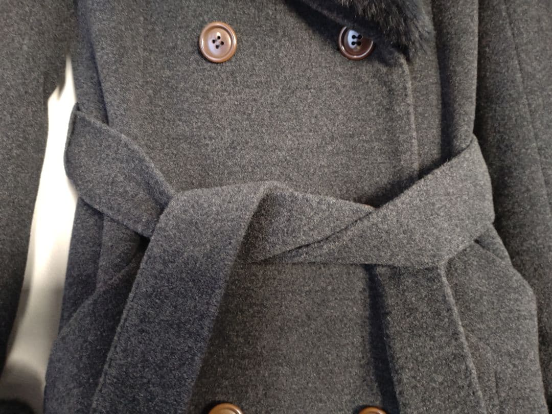 BOSCHボッシュウールダークグレー ファー付きマキシ丈ロングコートsize38