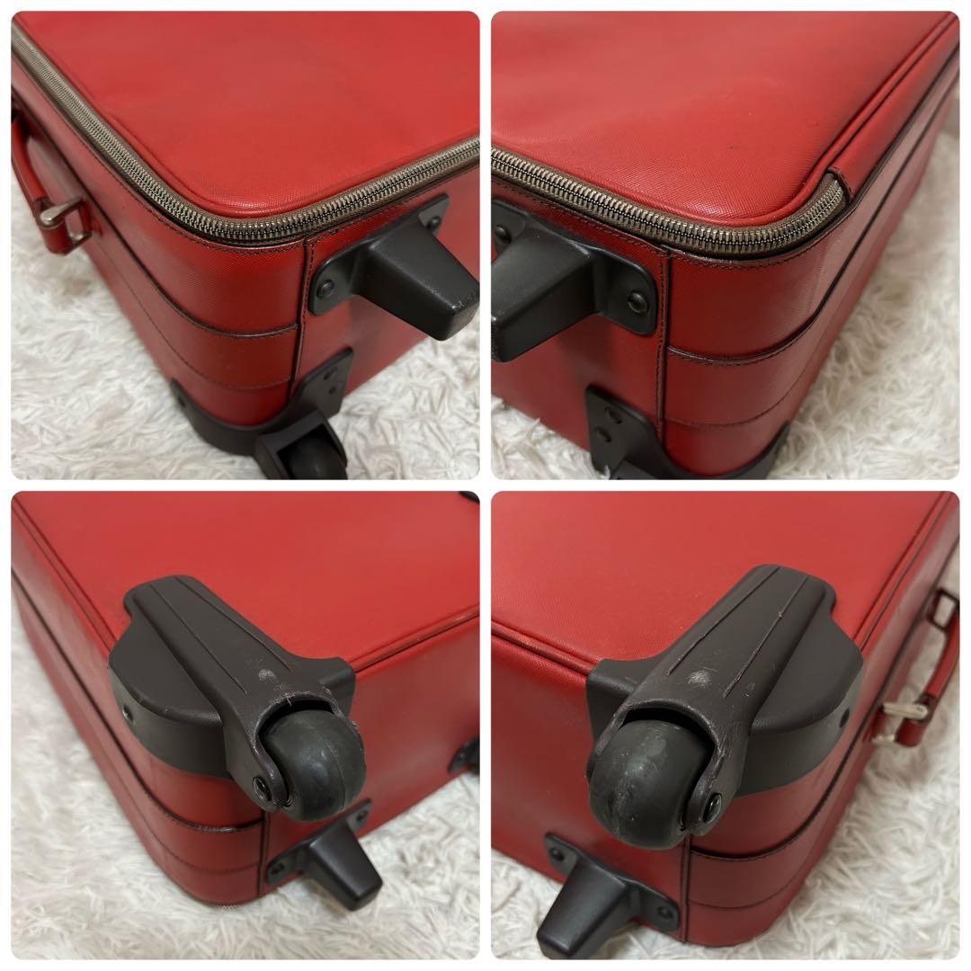 PRADA プラダ　トライアングルロゴ　キャリーケース　サフィアーノ レッド