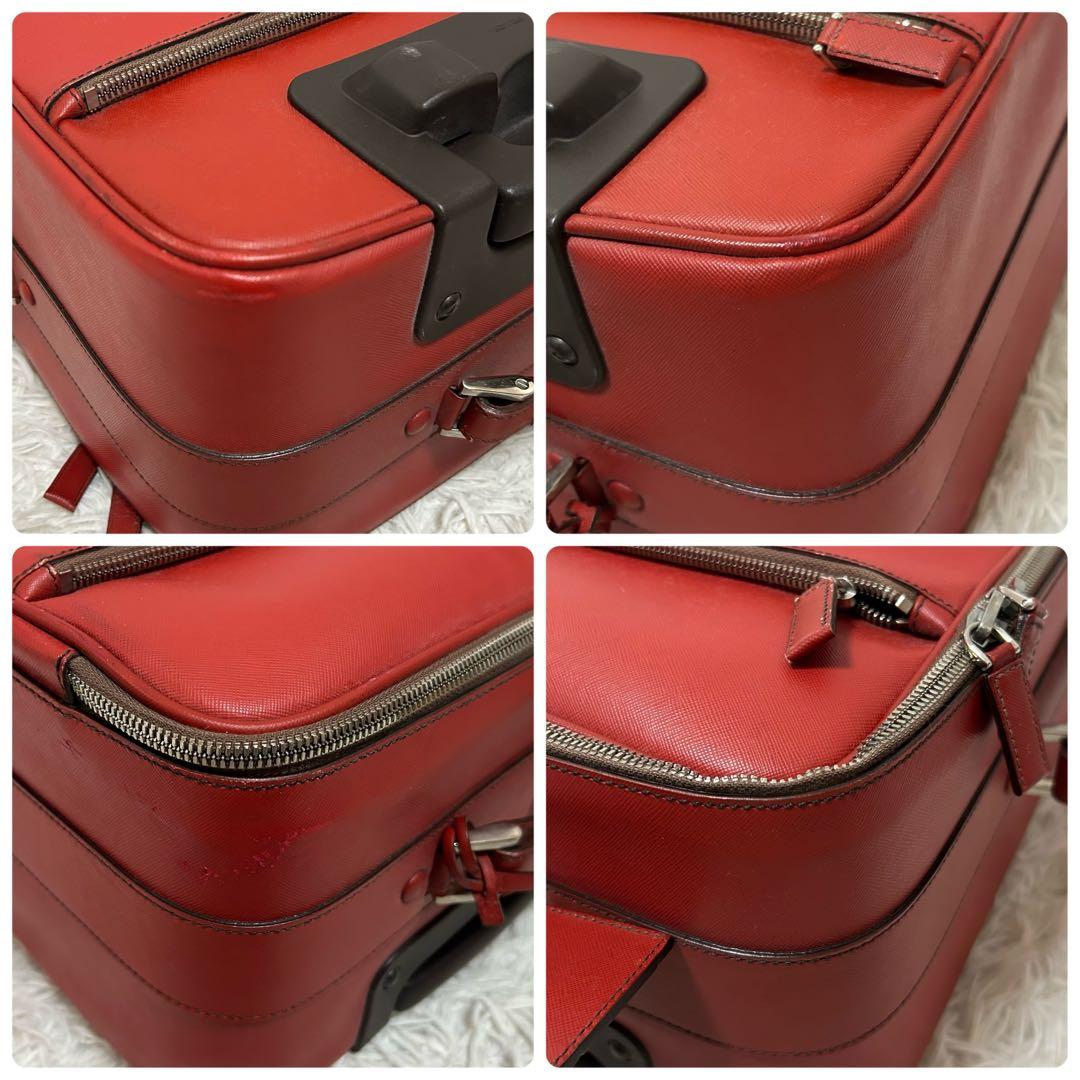 PRADA プラダ　トライアングルロゴ　キャリーケース　サフィアーノ レッド