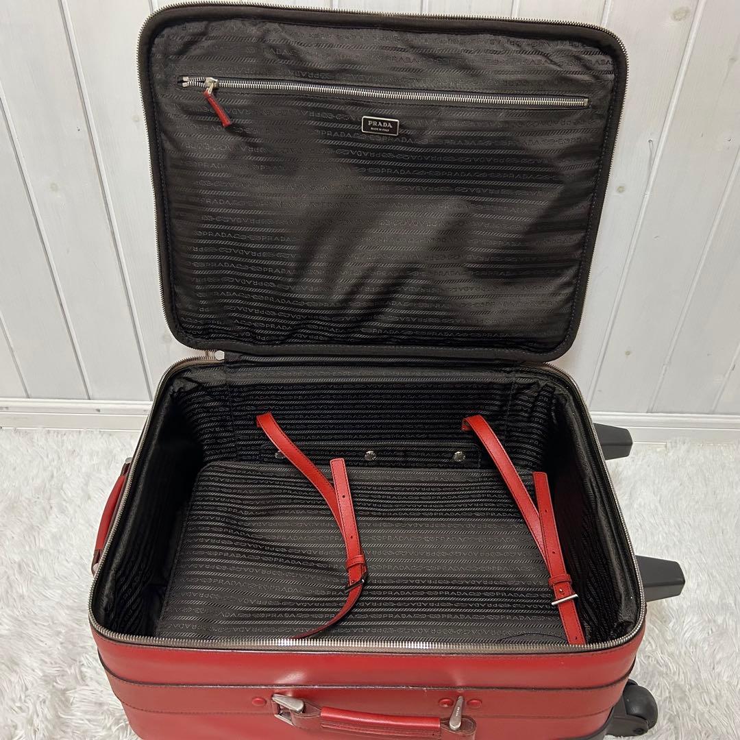 PRADA プラダ　トライアングルロゴ　キャリーケース　サフィアーノ レッド
