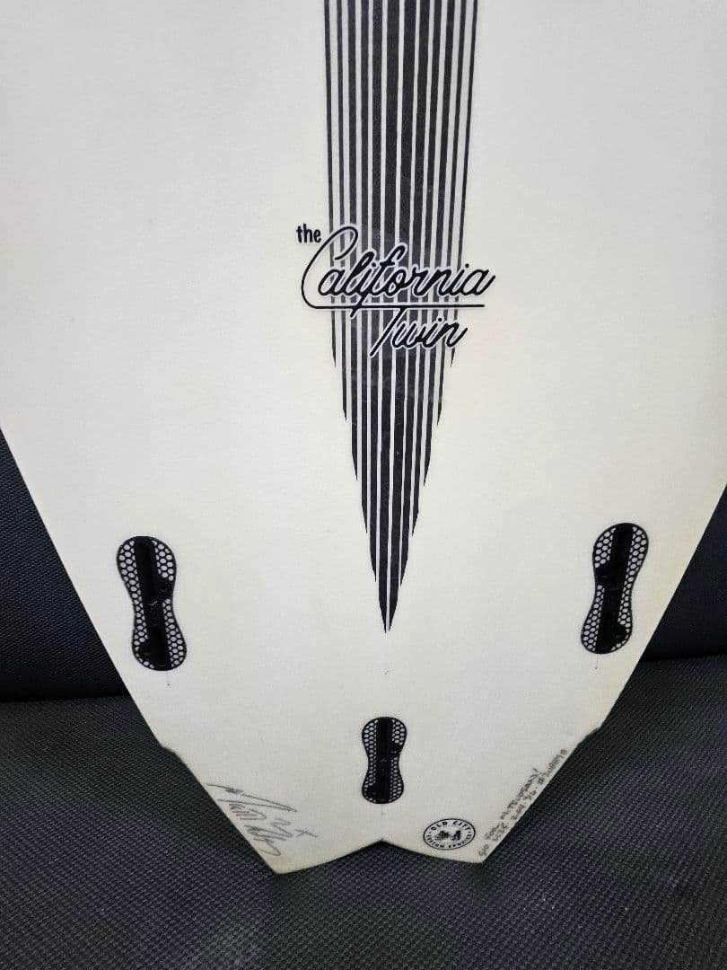 サーフィン・ボディボード LOST Mayhem MR California twin C4 5\"10