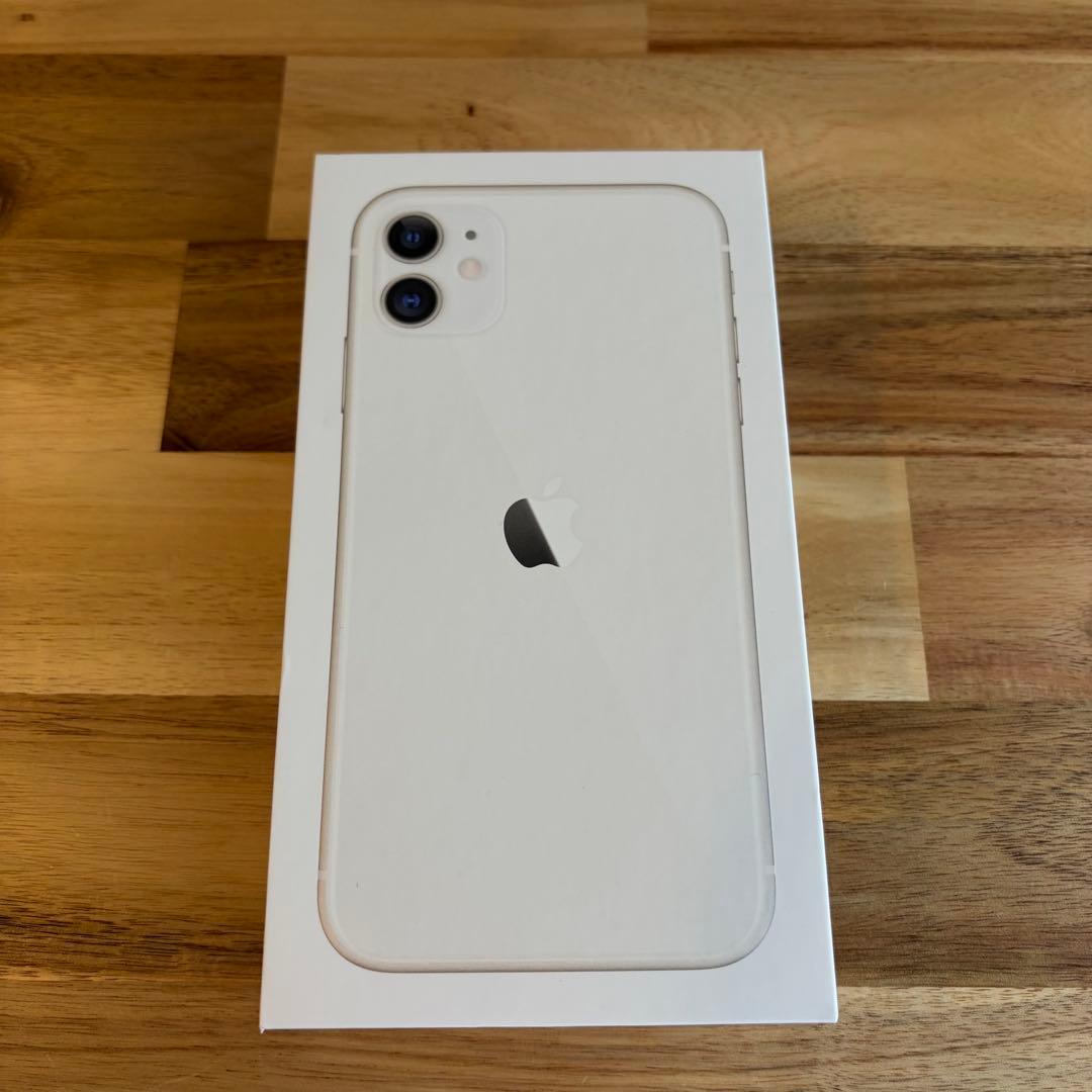 猫*様 iphone11（ホワイト128GB） ※simフリー・箱あり