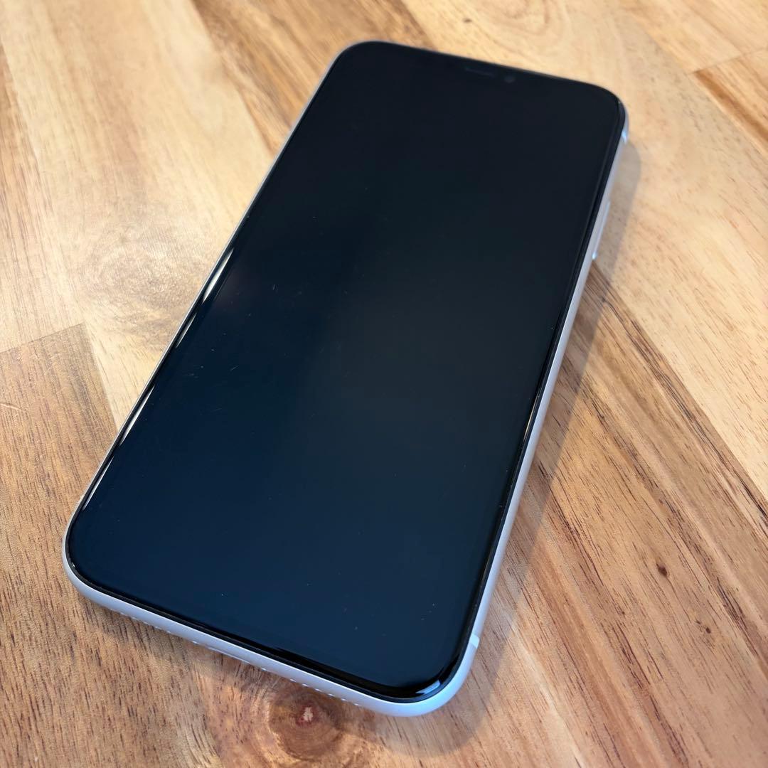 猫*様 iphone11（ホワイト128GB） ※simフリー・箱あり