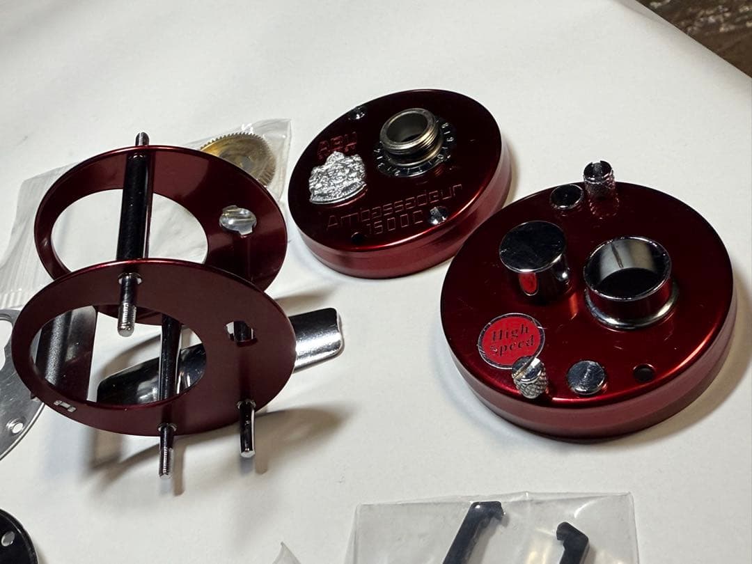 か*ん様 ABU Ambassadeur 1500C レッドパーツセット。アンバ