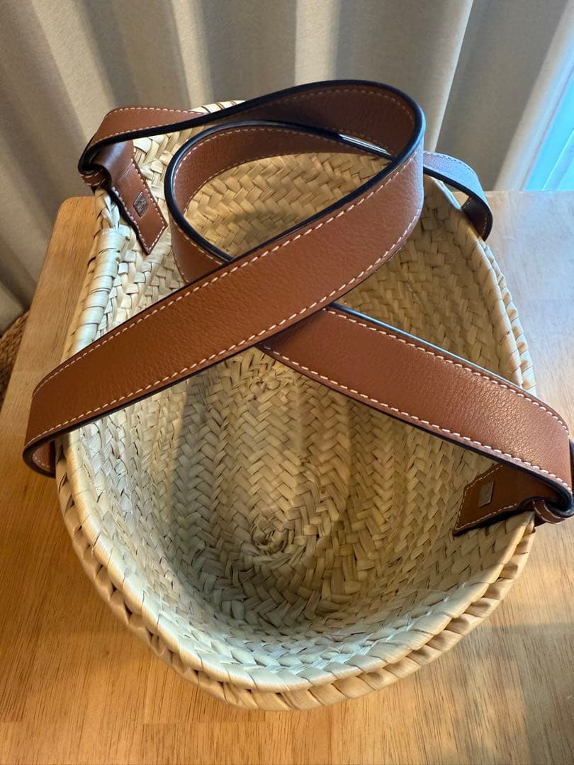 LOEWE ストロー レザーハンドバッグ
