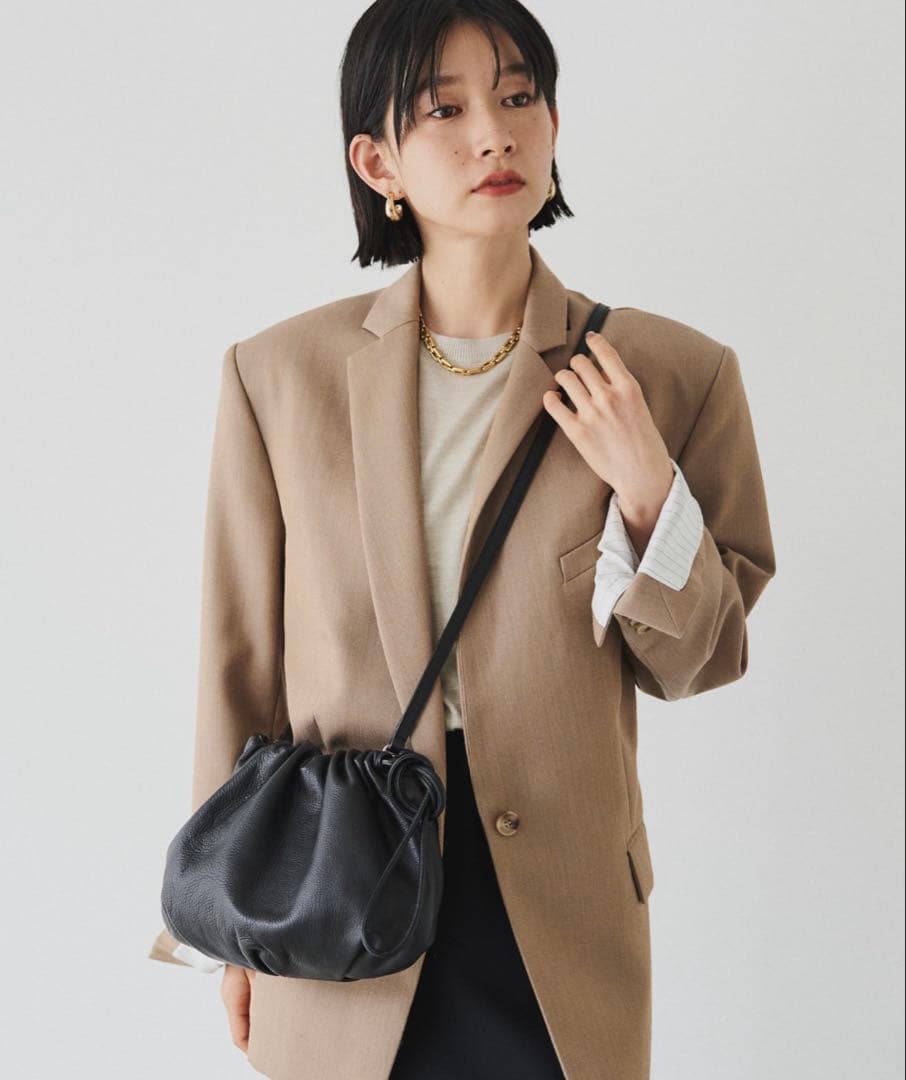 ⭐︎新品未使用⭐︎russet レザー巾着 4WAYショルダーバッグ ブラック