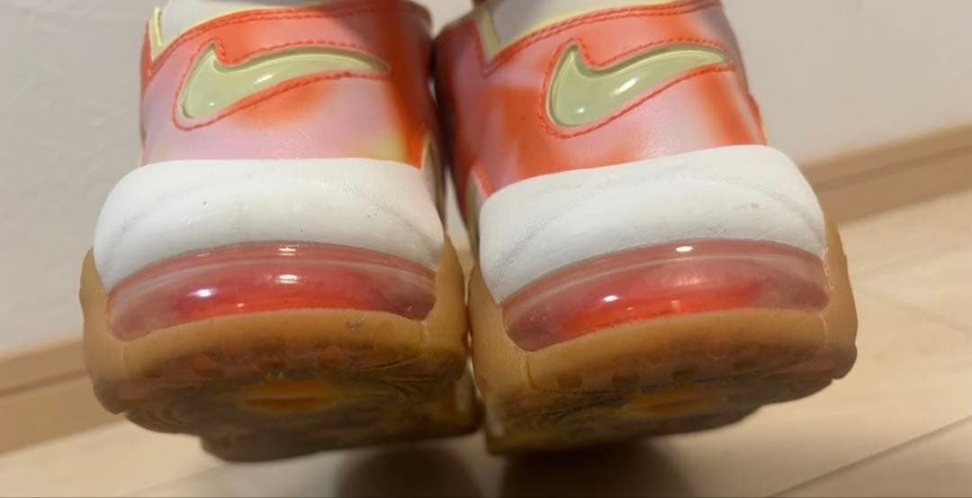 FB7702-100 NIKE モアアップテンポ 23.5cm GS モアテン