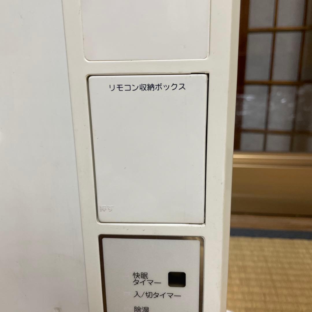 窓用エアコン KOIZUMI(コイズミ) KAW-1682 冷房専用 2018年