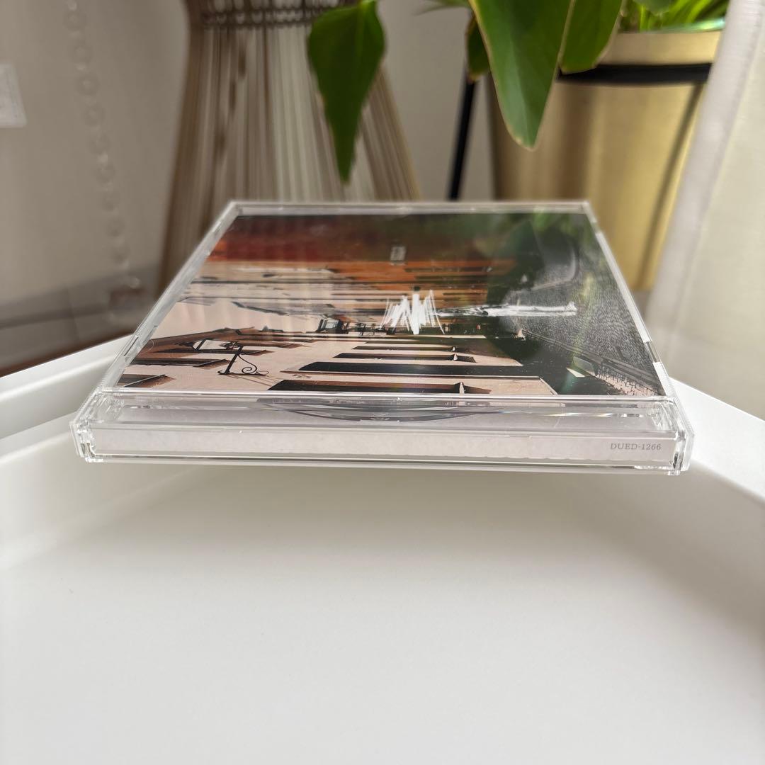 美品【初回限定盤】ヨルシカ『だから僕は音楽を辞めた』特典缶バッジ付き♪